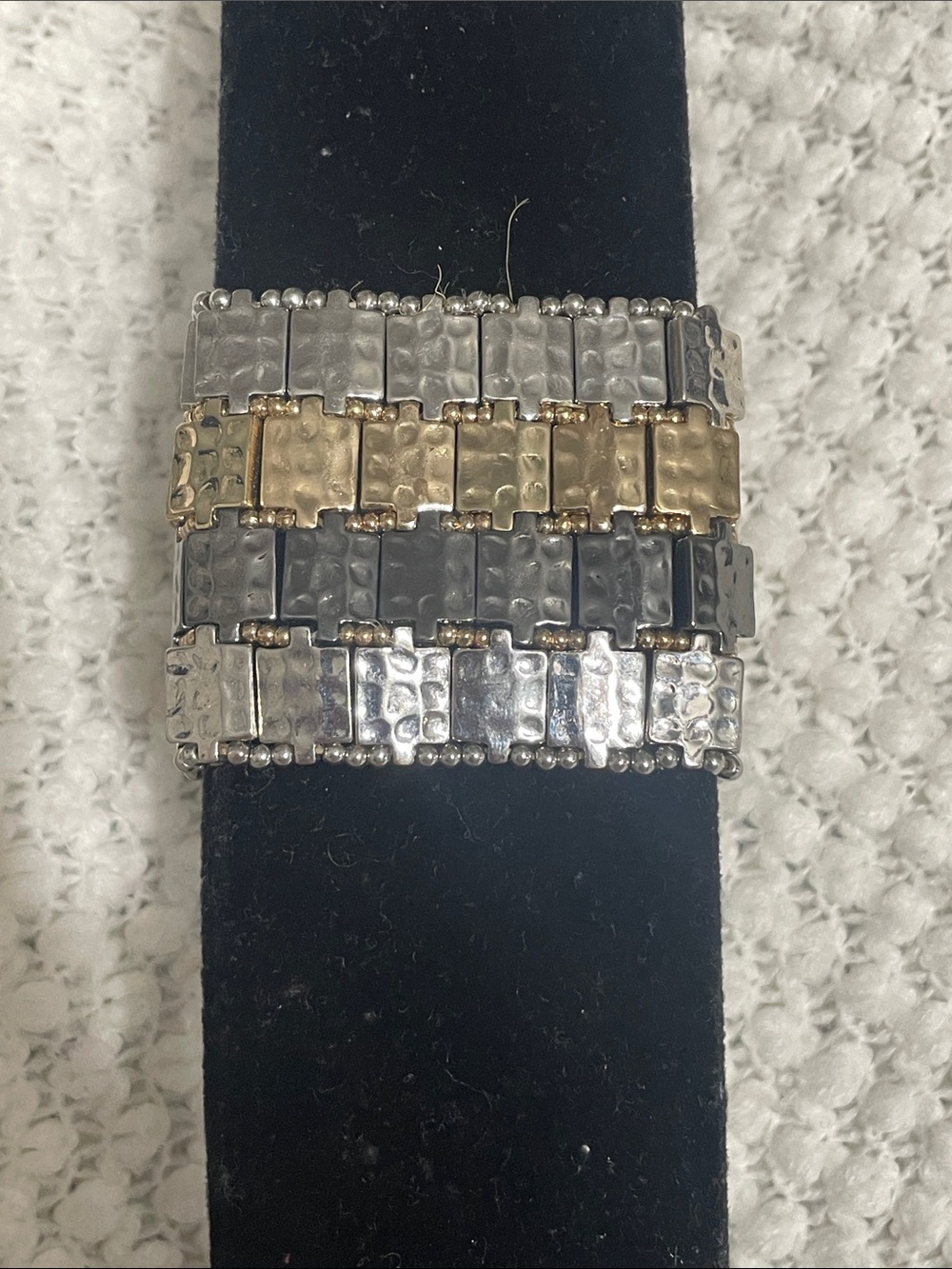 Hammered Metal Mutli-Tone Stretch Bracelet